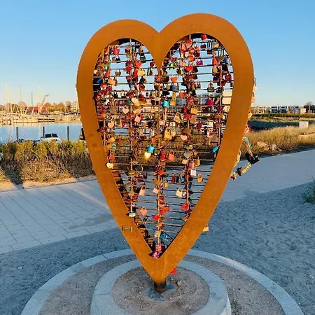 Apartment Strandhuus 107, 70 Meter Zum *